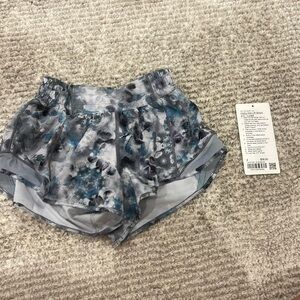 lululemon hotty hots